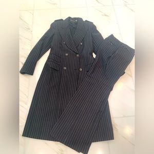 Gucci suit women coat duster 44 pants 46 dark blue/stripe